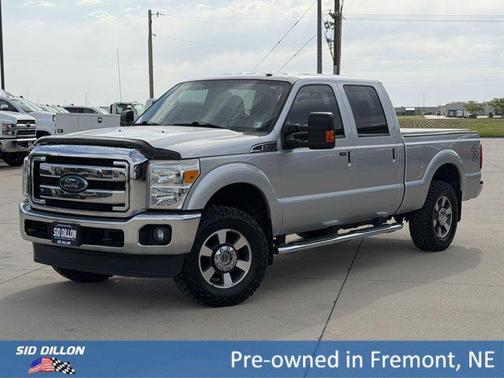 Oxford White 2014 Ford F-250 Lariat