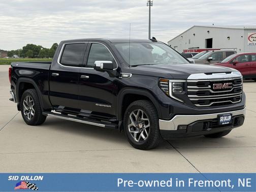 Titanium Rush Metallic 2022 GMC Sierra 1500 SLT