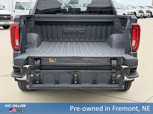 Titanium Rush Metallic 2022 GMC Sierra 1500 SLT