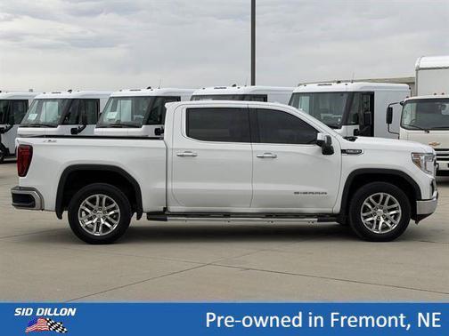 Summit White 2021 GMC Sierra 1500 SLT