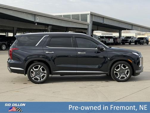 2025 Hyundai PALISADE SEL Premium
