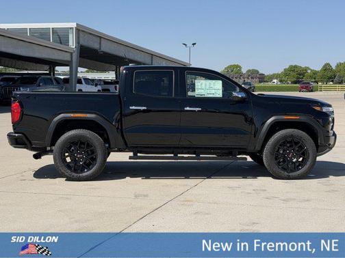 Onyx Black 2026 GMC Canyon Denali