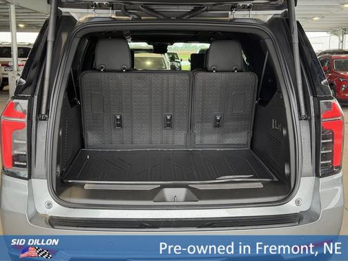 Sterling Gray Metallic 2026 Chevrolet Suburban High Country, 4WD