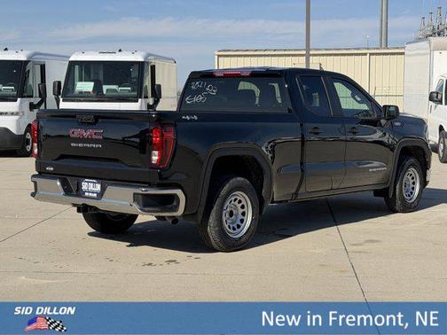 Onyx Black 2026 GMC Sierra 1500 Pro