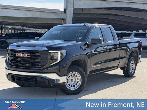 Onyx Black 2026 GMC Sierra 1500 Pro