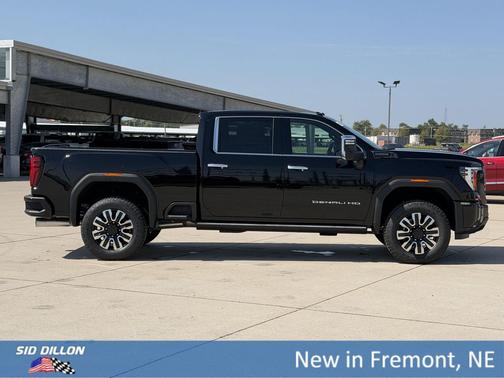 Onyx Black 2026 GMC Sierra 2500 Denali Ultimate