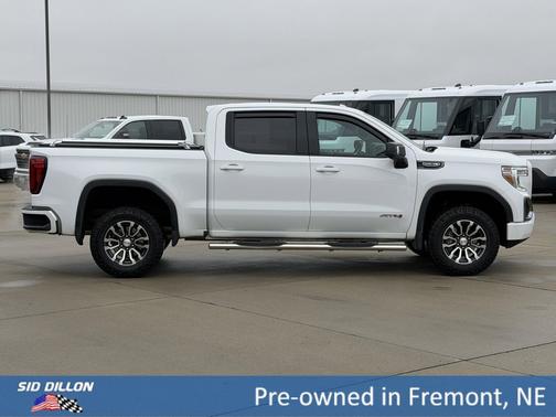Summit White 2021 GMC Sierra 1500 AT4