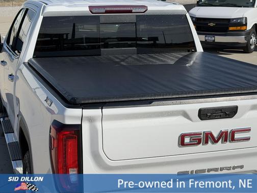 Summit White 2019 GMC Sierra 1500 SLT
