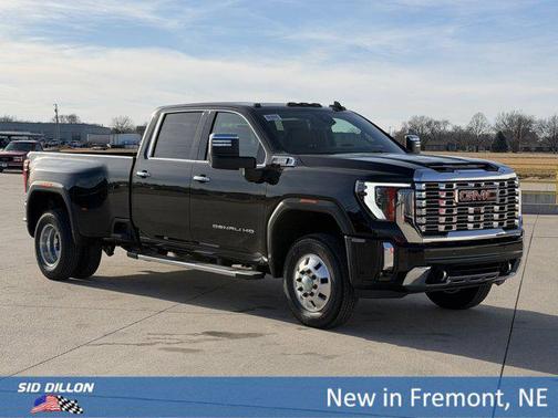 Onyx Black 2026 GMC Sierra 3500 Denali