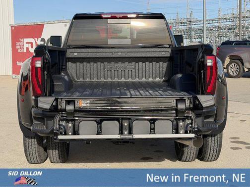Onyx Black 2026 GMC Sierra 3500 Denali