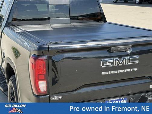 Onyx Black 2024 GMC Sierra 1500 Elevation