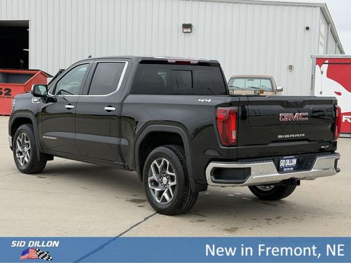 Onyx Black 2026 GMC Sierra 1500 SLT