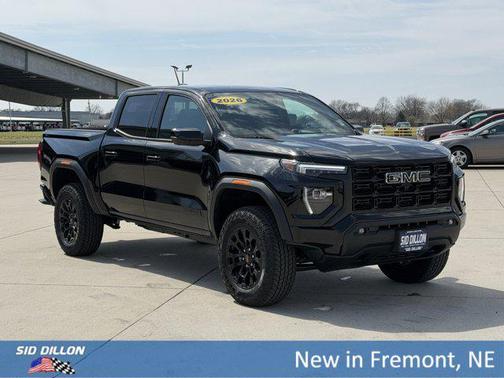 Onyx Black 2026 GMC Canyon Elevation