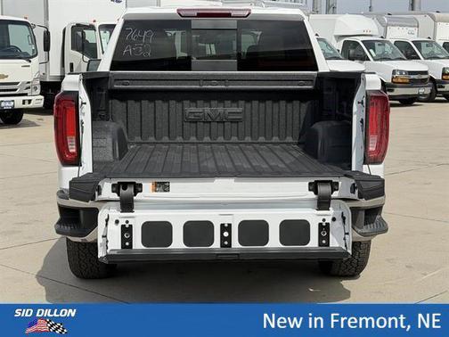Summit White 2026 GMC Sierra 1500 SLT
