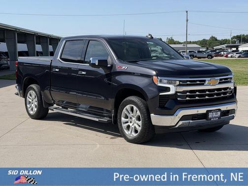Dark Ash Metallic 2022 Chevrolet Silverado 1500 LTZ
