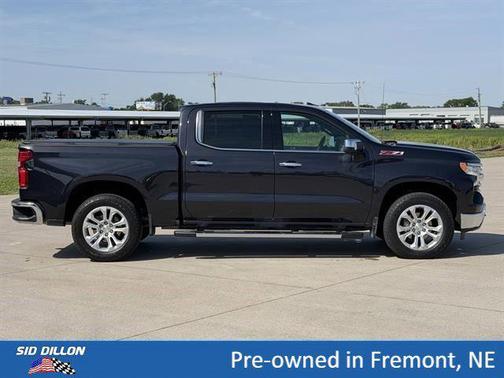 Dark Ash Metallic 2022 Chevrolet Silverado 1500 LTZ