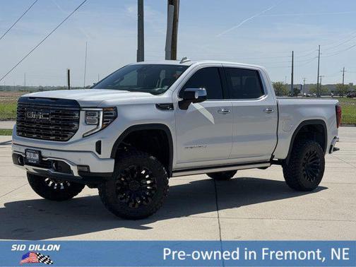 White Frost Tricoat 2022 GMC Sierra 1500 Denali Ultimate