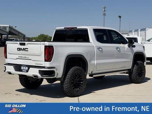 White Frost Tricoat 2022 GMC Sierra 1500 Denali Ultimate