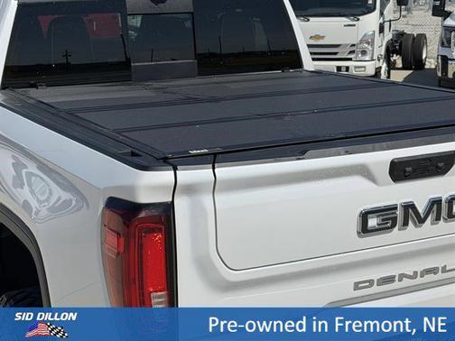 White Frost Tricoat 2022 GMC Sierra 1500 Denali Ultimate