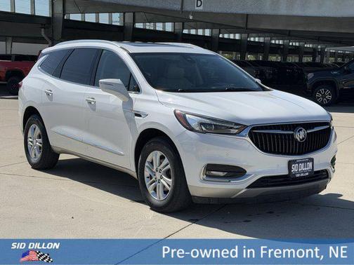 White Frost Tricoat 2018 Buick Enclave Premium