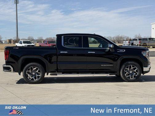 Onyx Black 2026 GMC Sierra 1500 SLT