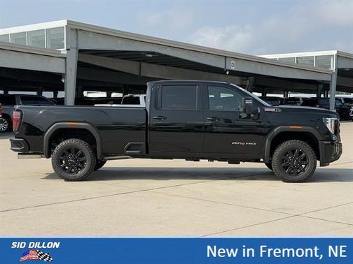 Onyx Black 2026 GMC Sierra 3500 AT4