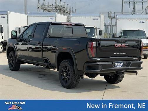 Onyx Black 2026 GMC Sierra 3500 AT4