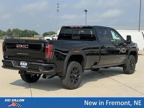 Onyx Black 2026 GMC Sierra 3500 AT4