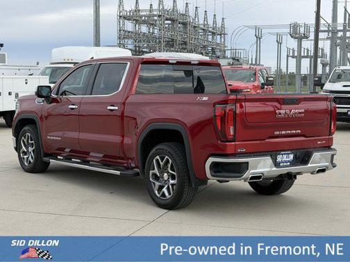 Volcanic Red Tintcoat 2023 GMC Sierra 1500 SLT
