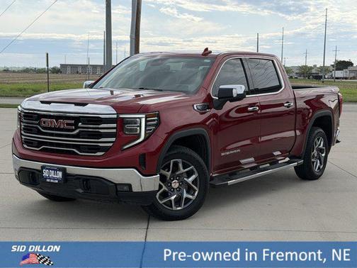 Volcanic Red Tintcoat 2023 GMC Sierra 1500 SLT