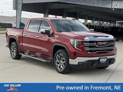 Volcanic Red Tintcoat 2023 GMC Sierra 1500 SLT