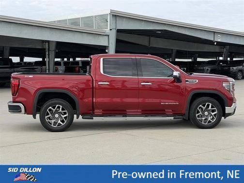 Volcanic Red Tintcoat 2023 GMC Sierra 1500 SLT