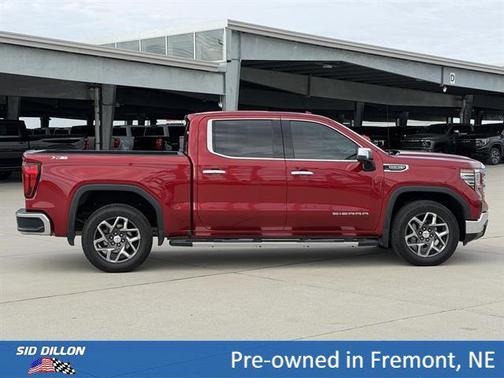 Volcanic Red Tintcoat 2023 GMC Sierra 1500 SLT