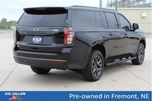 Black 2022 Chevrolet Suburban 4WD Z71