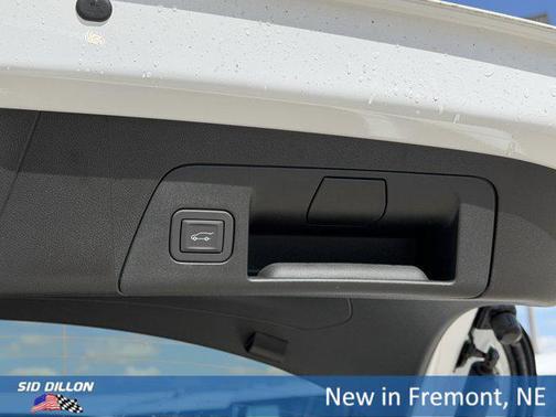 Summit White 2026 Buick Envision Sport Touring AWD