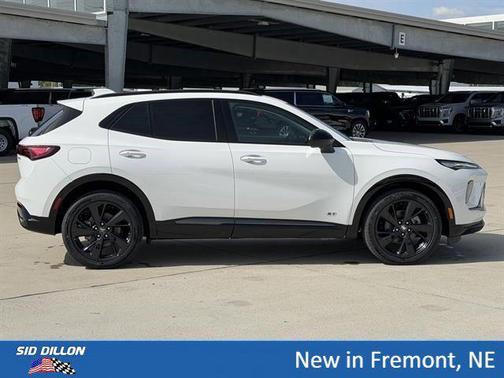 Summit White 2026 Buick Envision Sport Touring AWD