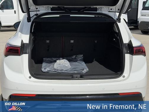 Summit White 2026 Buick Envision Sport Touring AWD