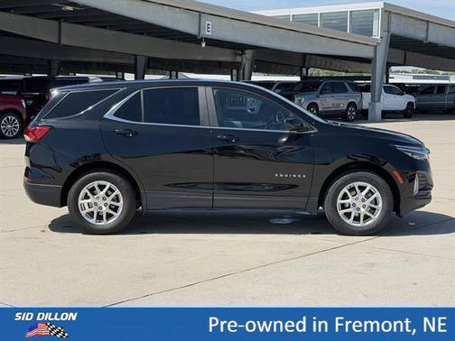 Mosaic Black Metallic 2024 Chevrolet Equinox 1LT
