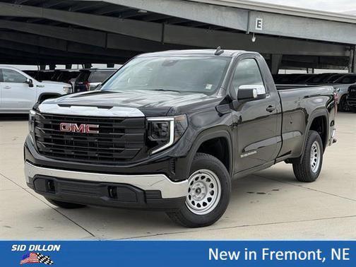 Onyx Black 2026 GMC Sierra 1500 Pro