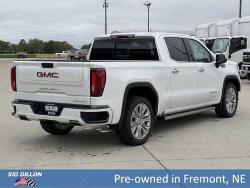 White Frost Tricoat 2022 GMC Sierra 1500 Denali