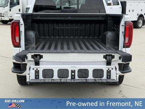 White Frost Tricoat 2022 GMC Sierra 1500 Denali