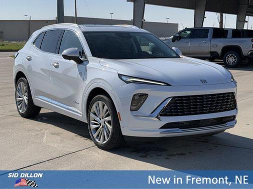 Iridescent White Tricoat 2026 Buick Envision Avenir AWD