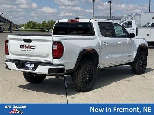 Summit White 2026 GMC Canyon Elevation