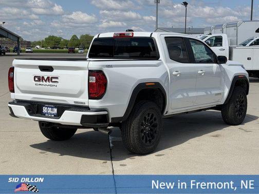 Summit White 2026 GMC Canyon Elevation