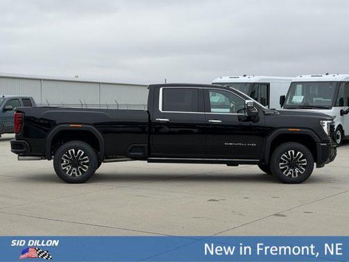 Onyx Black 2026 GMC Sierra 3500 Denali