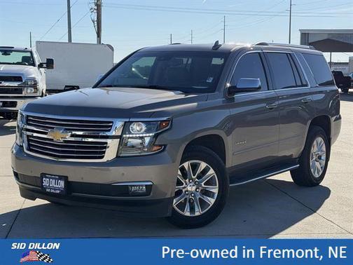 Pepperdust Metallic 2019 Chevrolet Tahoe Premier