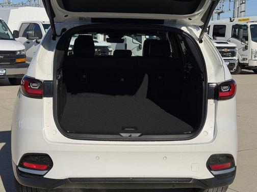 Rhodium White Premium 2026 Mazda CX-70 3.3 Turbo Premium Plus