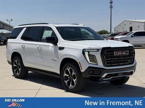 Summit White 2026 GMC Yukon 4WD AT4