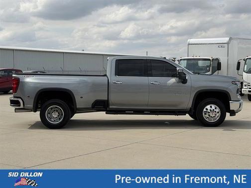 Sterling Gray Metallic 2025 Chevrolet Silverado 3500 LTZ