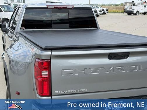 Sterling Gray Metallic 2025 Chevrolet Silverado 3500 LTZ